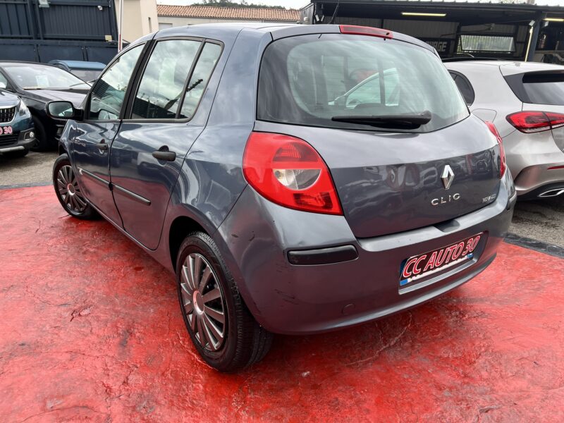 RENAULT CLIO III 2005