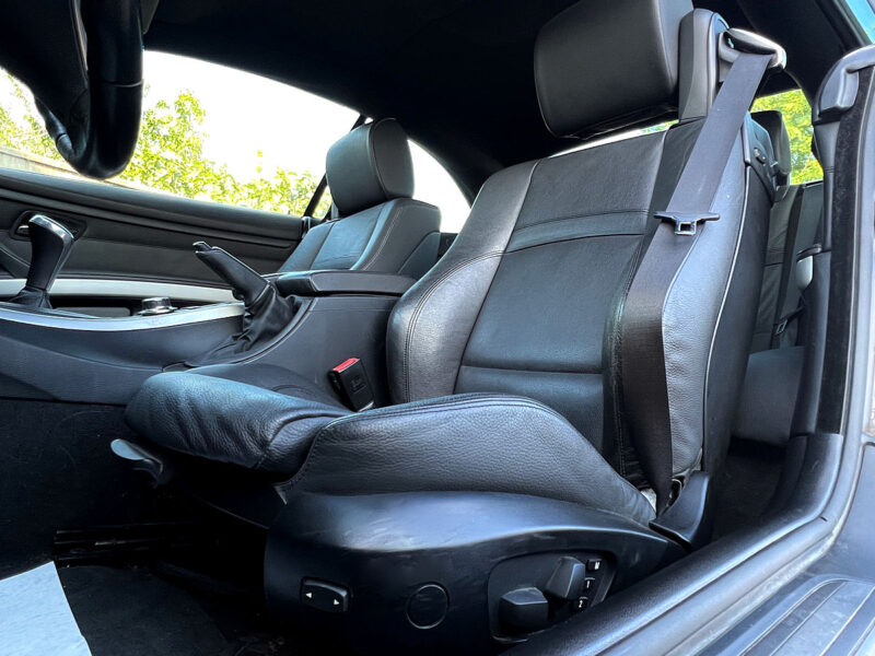 BMW SERIE 3 BMW SERIE 3 E93 CABRIOLET 330D 3.0 6 CYLINDRES 231 Cv Pack LUXE / ORIGINE FRANCE - Garan