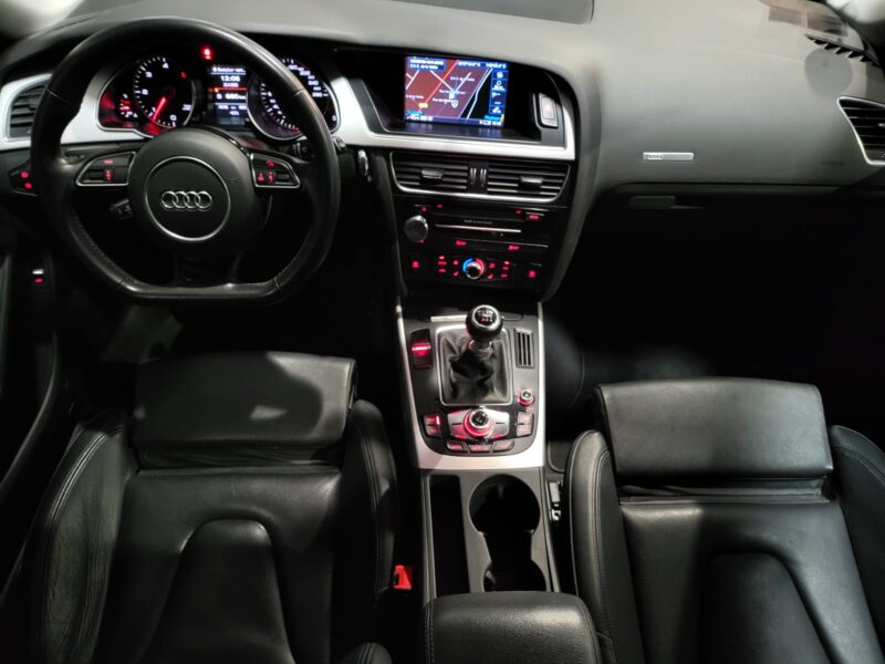 AUDI A5 COUPE 2.0 TDI ULTRA 163 AMBIENTE / SIEGES CHAUFFANTS / RADAR DE RECUL /