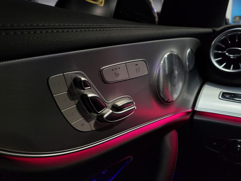 MERCEDES CLASSE E 220d  COUPE 194cv SPORTLINE Caméra , Toit Ouvrant , AppleCARPLAY , Sieges Ch