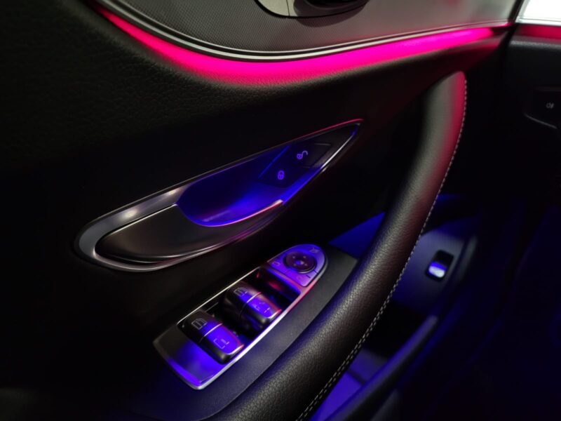 MERCEDES CLASSE E 220d  COUPE 194cv SPORTLINE Caméra , Toit Ouvrant , AppleCARPLAY , Sieges Ch