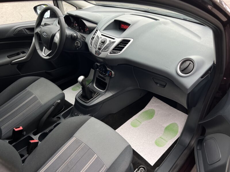 FORD FIESTA 5 V 1.4 TDCI 70 Cv 1ERE MAIN / 45 500 KMS - Garantie1an