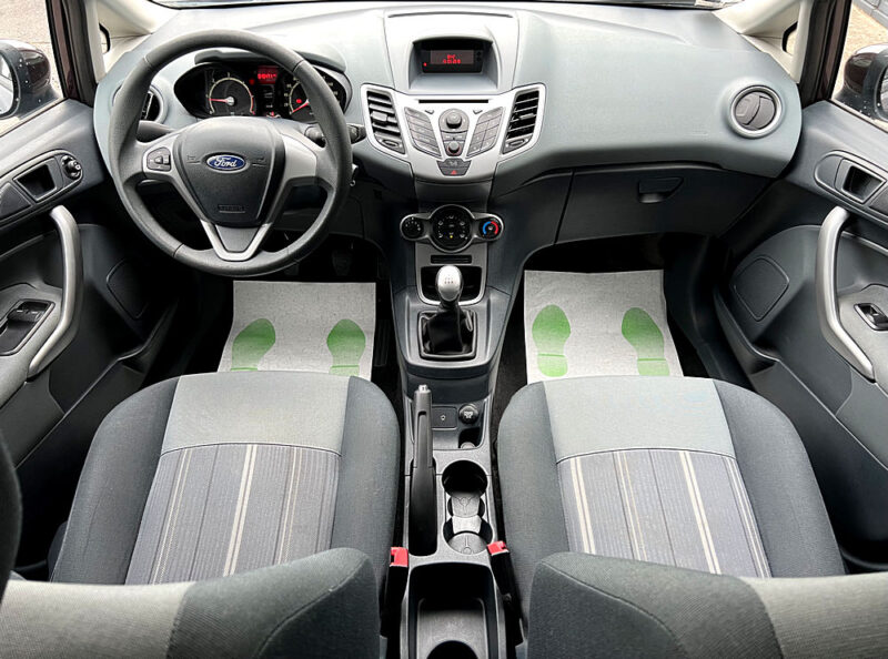 FORD FIESTA 5 V 1.4 TDCI 70 Cv 1ERE MAIN / 45 500 KMS - Garantie1an