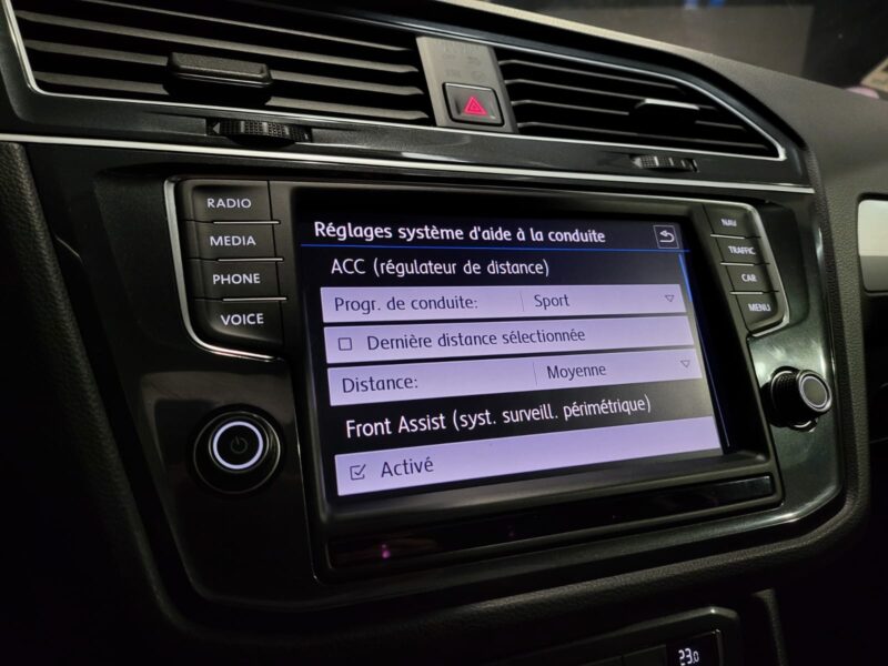VOLKSWAGEN TIGUAN 1.4 TSi 150cv ACT CONFORTLINE+ 1er MAIN TOIT OUVRANT PANORAMIQUE / ATTELAGE ELECTR