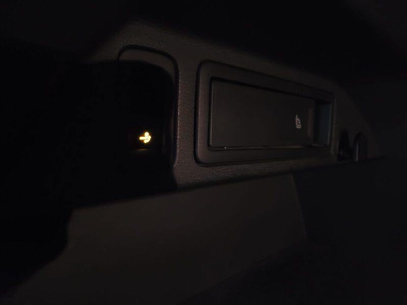 VOLKSWAGEN TIGUAN 1.4 TSi 150cv ACT CONFORTLINE+ 1er MAIN TOIT OUVRANT PANORAMIQUE / ATTELAGE ELECTR