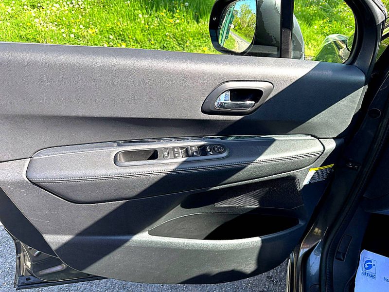 PEUGEOT 3008 2014 - 68303 KM