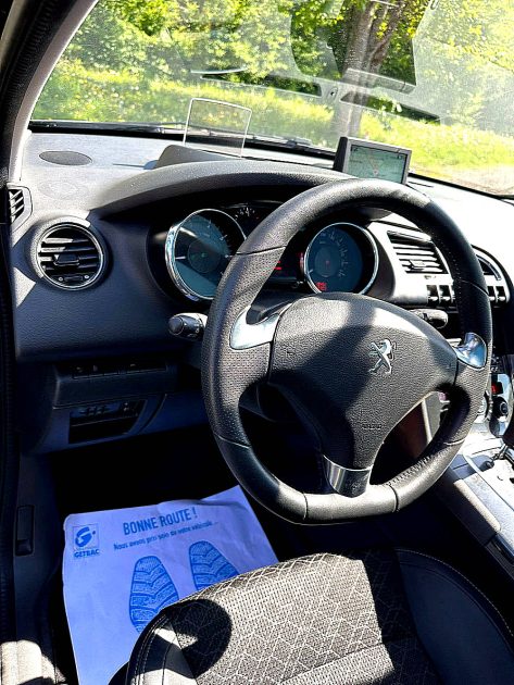 PEUGEOT 3008 2014 - 68303 KM