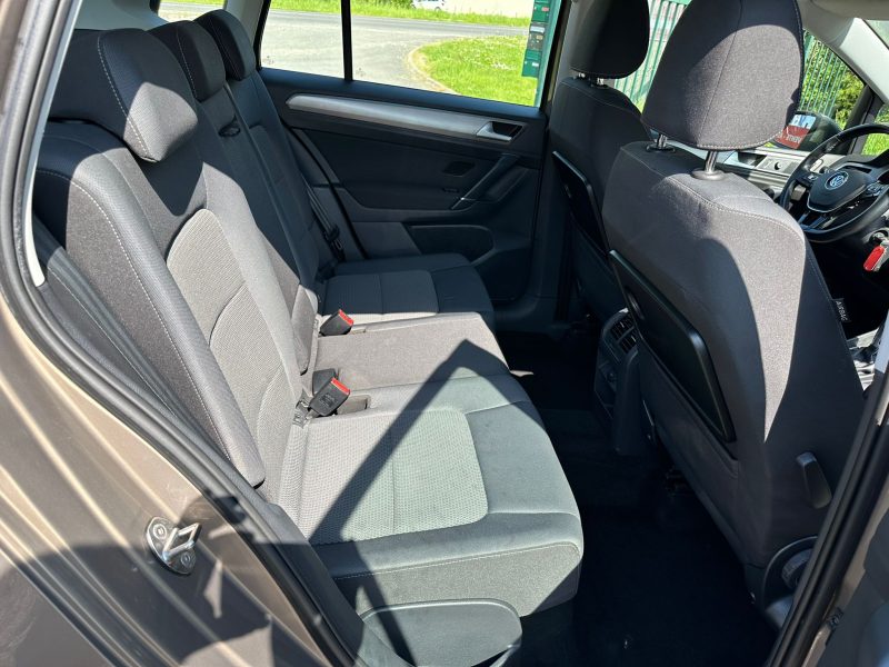 GOLF SPORTSVAN VII - 107292 km