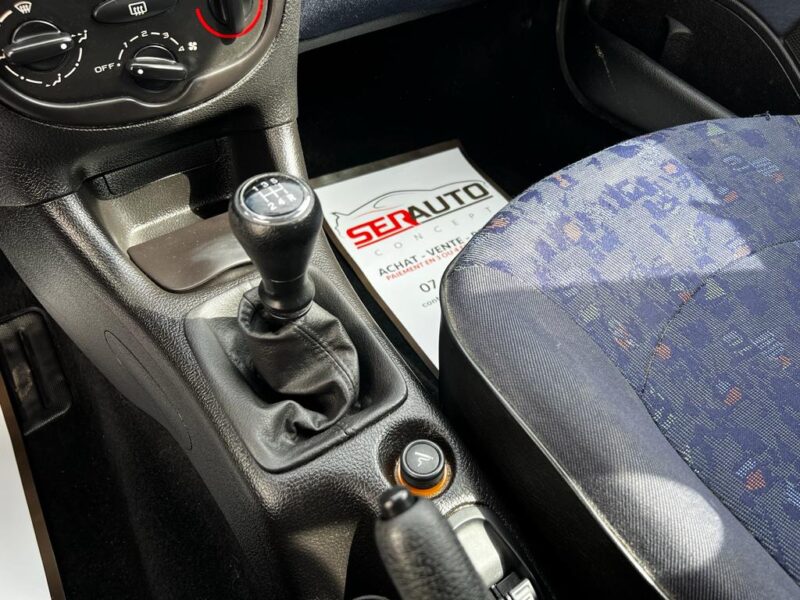 PEUGEOT 206 1998