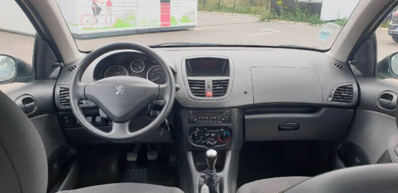 PEUGEOT 206+ 2009