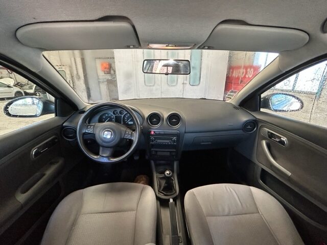 SEAT IBIZA III 1.4 16V COLLECTOR CONFORT 86cv