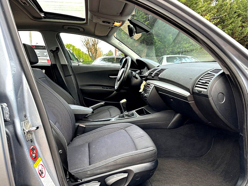 BMW Série 1 120D 163 CV / Toit Ouvrant Clim Paiement 4X Possible