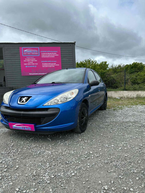 PEUGEOT 206+ 2011