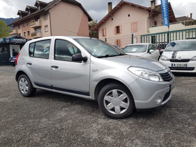 DACIA SANDERO 1.4 MPi 75CV AMBIANCE