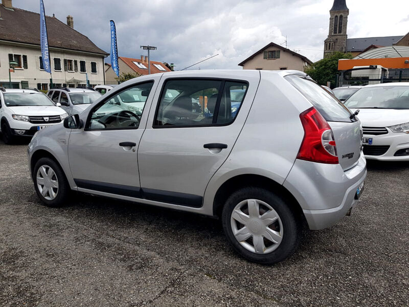 DACIA SANDERO 1.4 MPi 75CV AMBIANCE