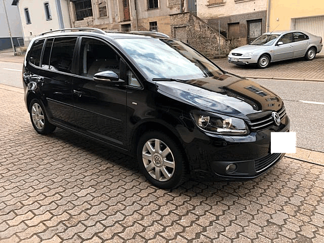 VOLKSWAGEN TOURAN1.6 TDI Cup 105CH GPS