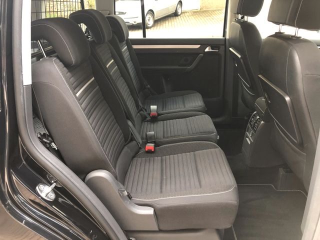 VOLKSWAGEN TOURAN1.6 TDI Cup 105CH GPS