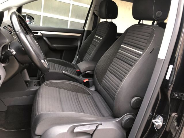 VOLKSWAGEN TOURAN1.6 TDI Cup 105CH GPS