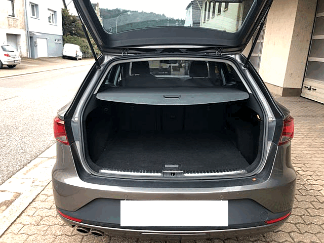 VOLKSWAGEN TOURAN1.6 TDI Cup 105CH GPS