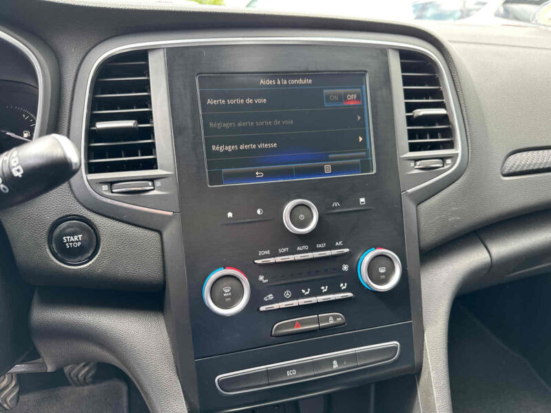 RENAULT MEGANE IV 2017