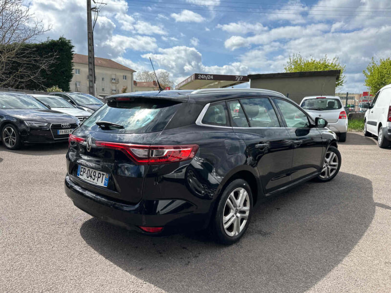 RENAULT MEGANE IV 2017