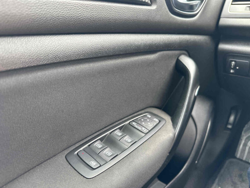 RENAULT MEGANE IV 2017