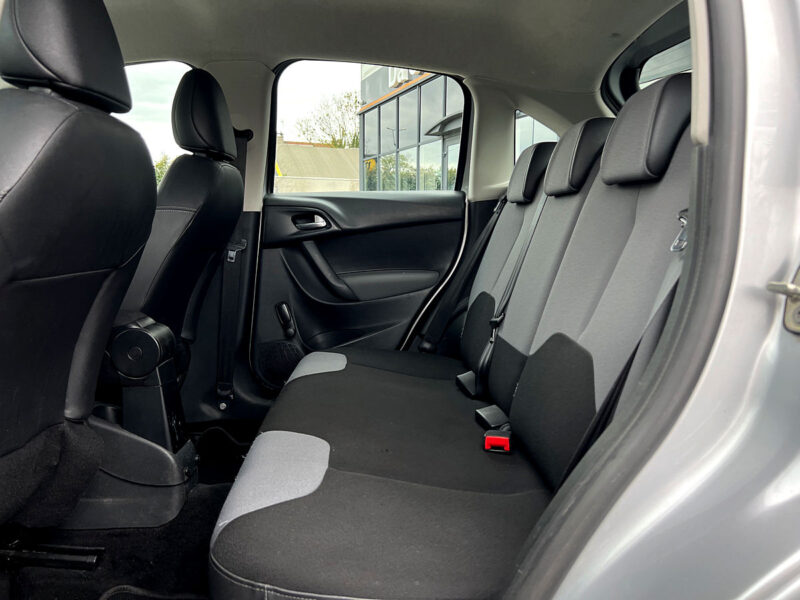 CITROEN C3 II 1.0 VTI 68 Cv CRIT AIR 1 / 1ERE MAIN 5 PORTES CLIMATISATION - Garantie1an