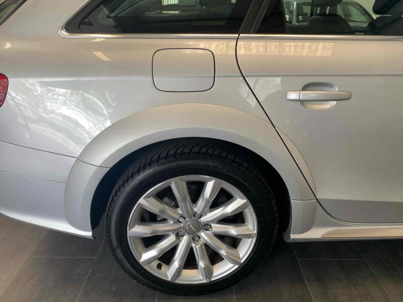 AUDI A4 ALLROAD  2013