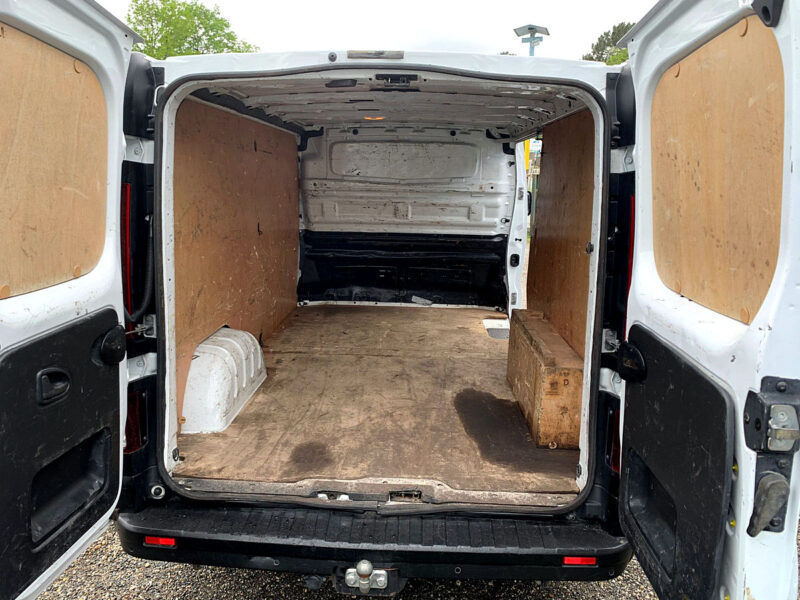 OPEL VIVARO B Camionnette 2016