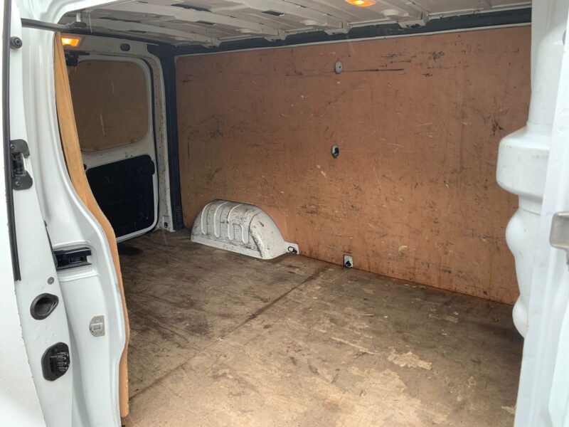 OPEL VIVARO B Camionnette 2016