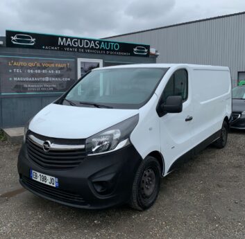 OPEL VIVARO B Camionnette 2016