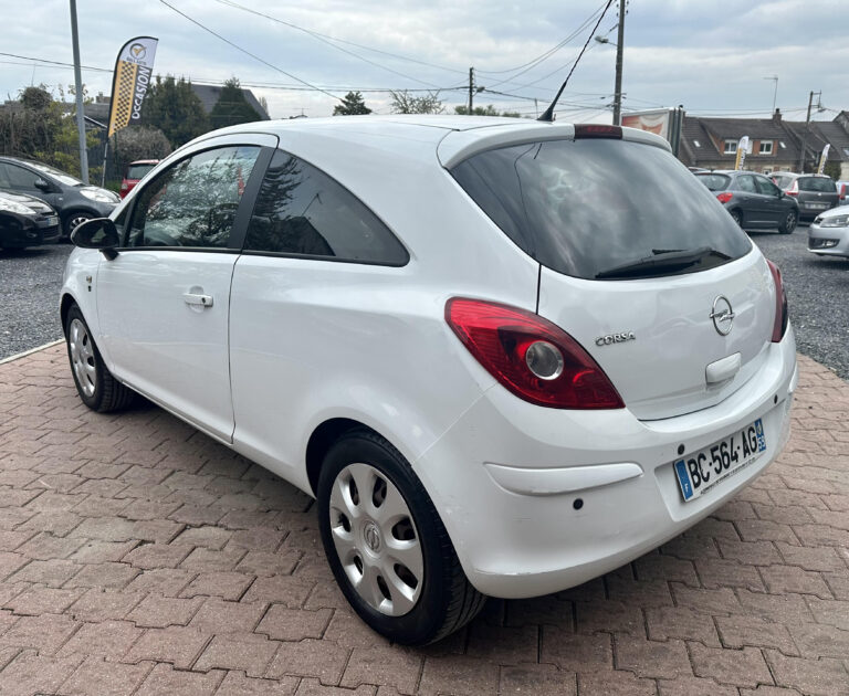 OPEL CORSA 2010