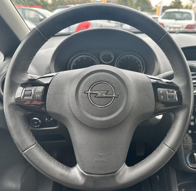 OPEL CORSA 2010