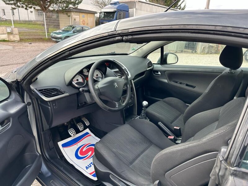 PEUGEOT 207 CC 2010