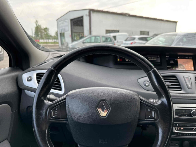 RENAULT SCÉNIC III 2014