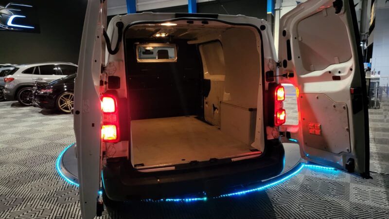 PEUGEOT EXPERT 1.5 BlueHDi 120cv PREMIUM