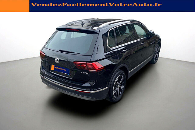 VOLKSWAGEN TIGUAN 2017