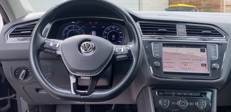 VOLKSWAGEN TIGUAN 2017