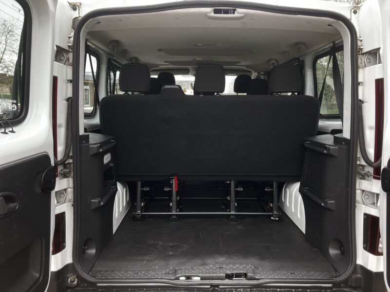 RENAULT TRAFIC III Autobus/Autocar 2015