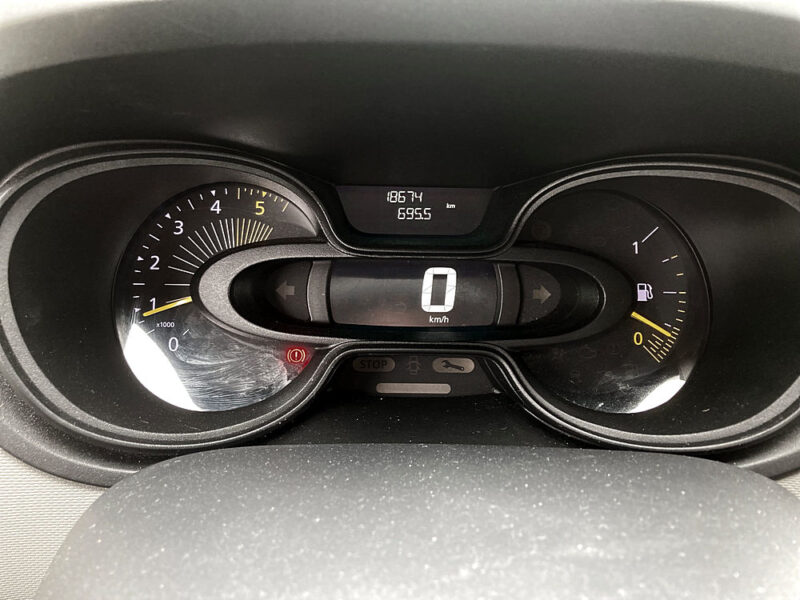 RENAULT TRAFIC III Autobus/Autocar 2015