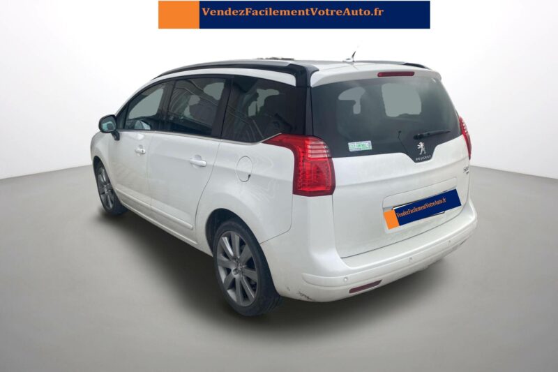 PEUGEOT 5008 ALLURE