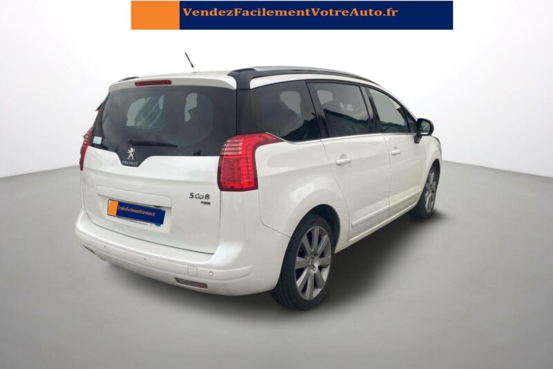 PEUGEOT 5008 ALLURE