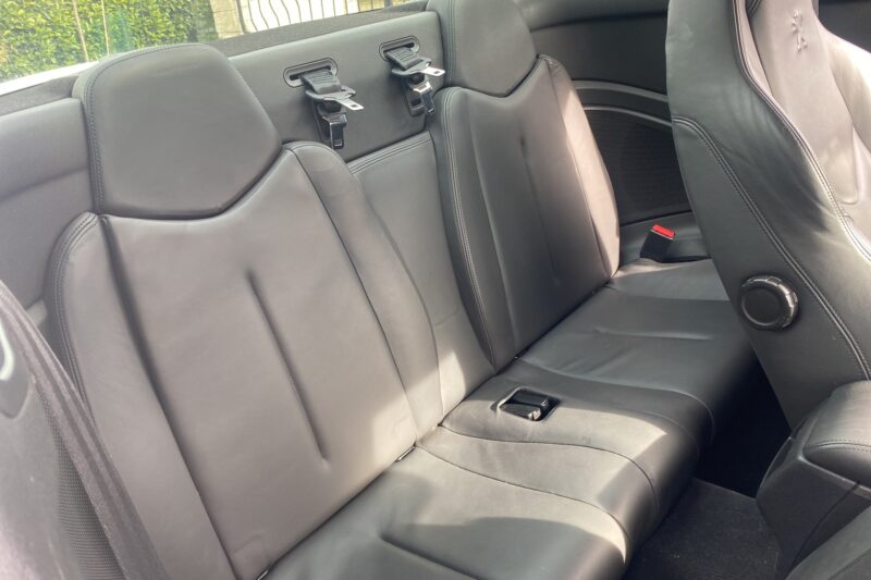 PEUGEOT RCZ blanche nacrée156 ch cuir+ sièges chauffants