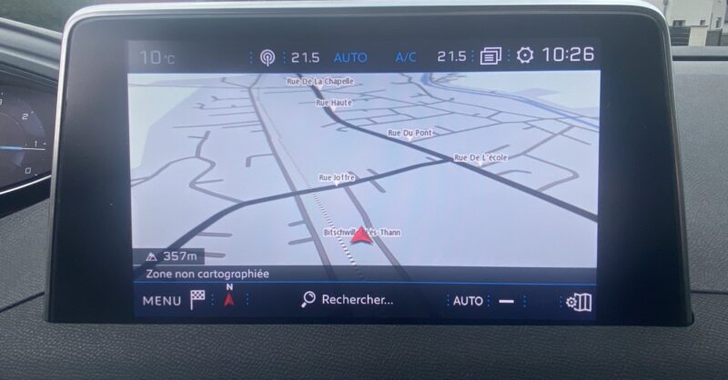 PEUGEOT 3008 2018 ALLURE BlueHDI 130ch