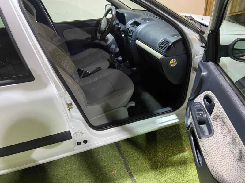 RENAULT CLIO II 2005 1.2 58cv