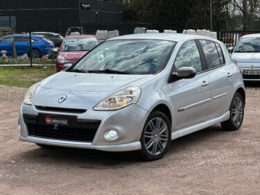 Renault clio 3 GT 1.6L 128 CV / 175 km / Semi-Cuir / Clim / Très propre / Paiement 3x possible