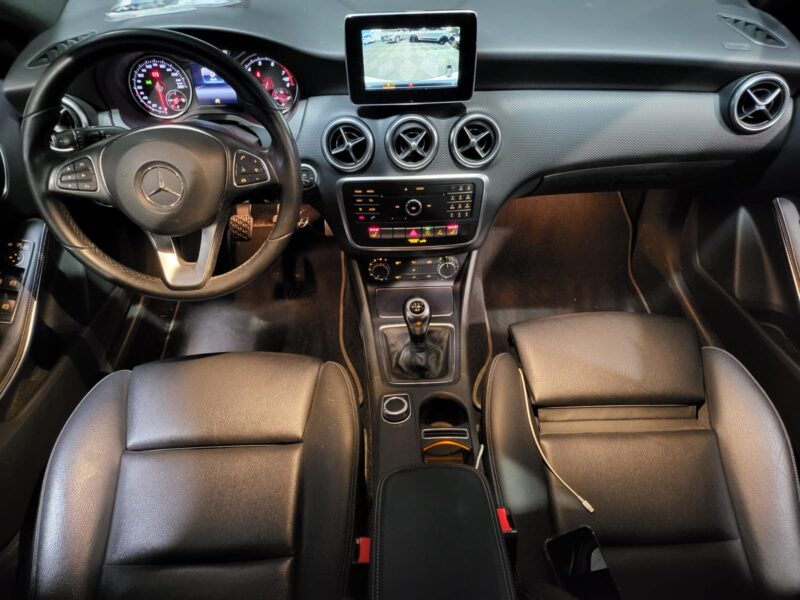 MERCEDES CLASSE A 160 SENSATION 102 cv APPLE CARPLAY / CAMERA / SIEGE CHAUFFANT