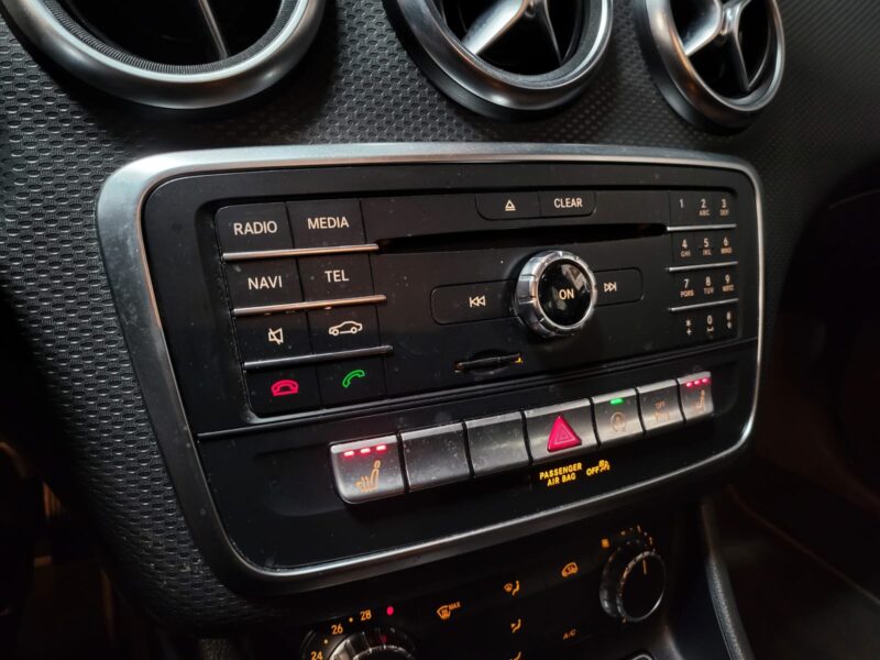 MERCEDES CLASSE A 160 SENSATION 102 cv APPLE CARPLAY / CAMERA / SIEGE CHAUFFANT