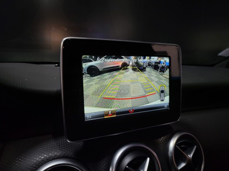 MERCEDES CLASSE A 160 SENSATION 102 cv APPLE CARPLAY / CAMERA / SIEGE CHAUFFANT