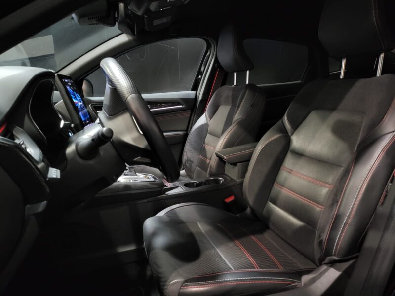 RENAULT ARKANA I 1.6 E-TECH 145cv RS-LINE 1er MAIN CARPLAY / KEYLESS / CUIR / SIEGES ELECT MEMOIR CH